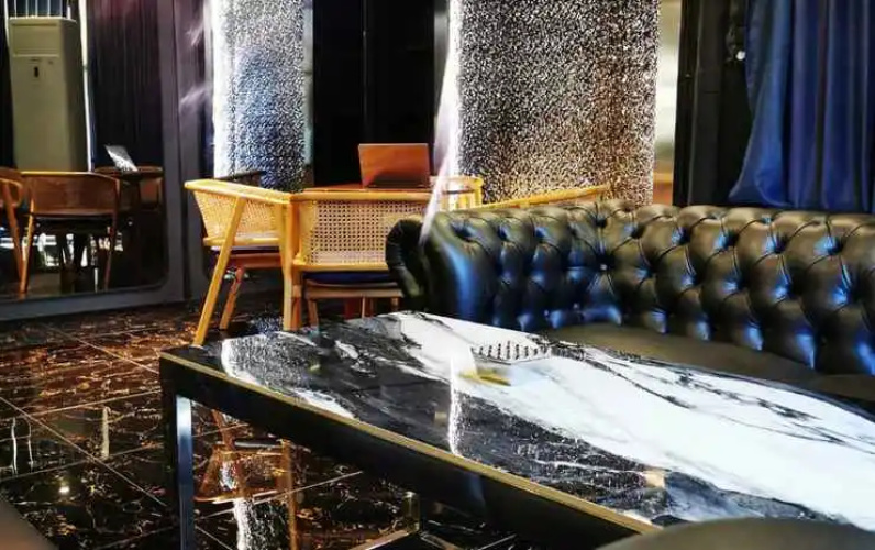 Twin Tower Hotel & Residence