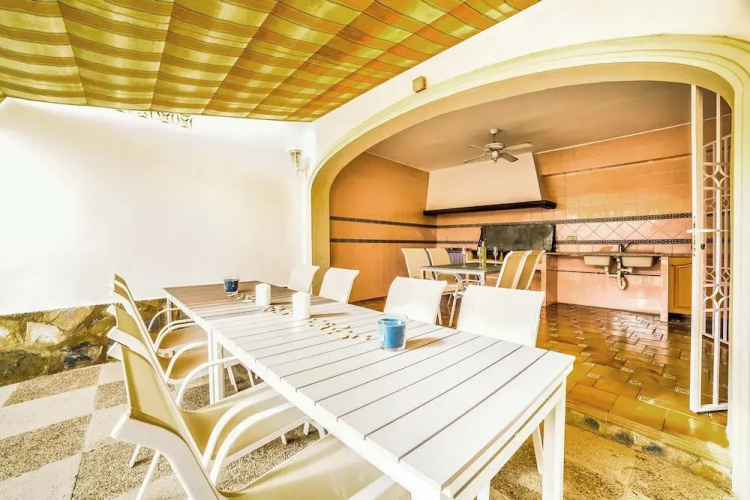 Villa Tomilla