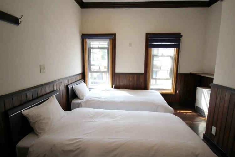 4 Bedrooms Standard room
