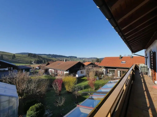 Apartment with mountain view