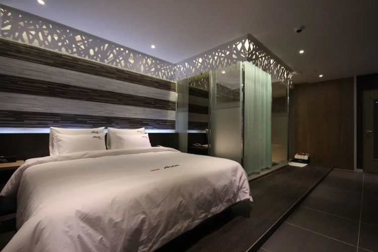 Premium room
