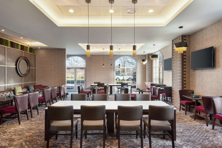 Embassy Suites by Hilton Cleveland Rockside photo 27