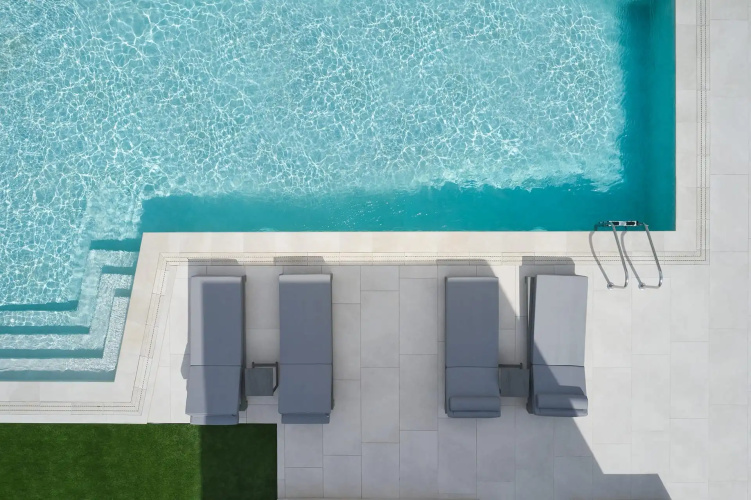 Aelia Apartments