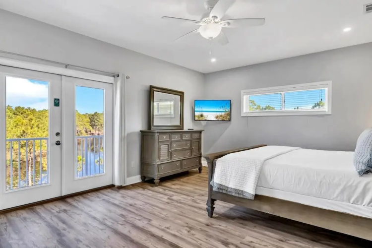 3 Generations Beach House