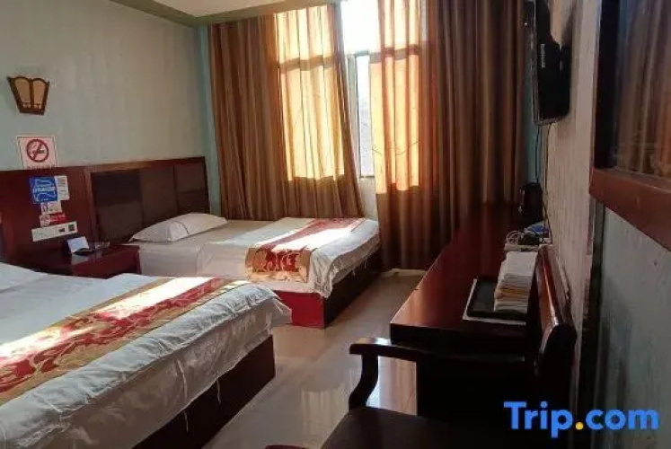 Zhixiang Hotel
