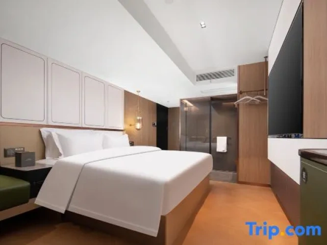 Standard Double room with river view
