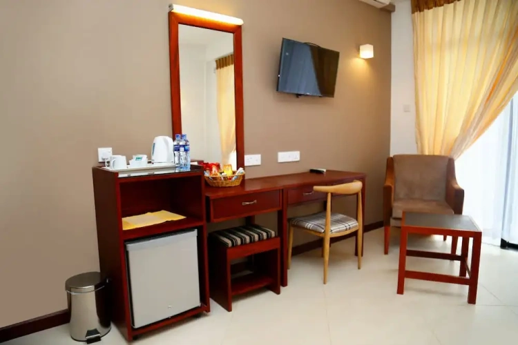 Deluxe Double room with balcony and with mountain view