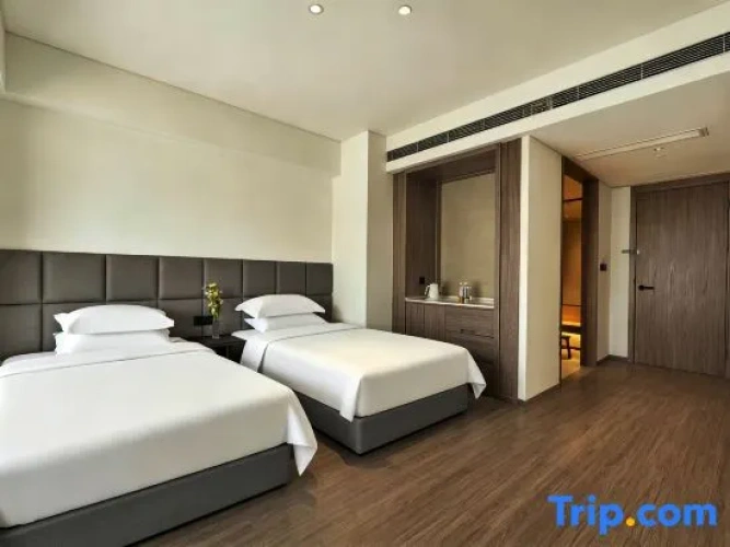 Family Suite with mountain view