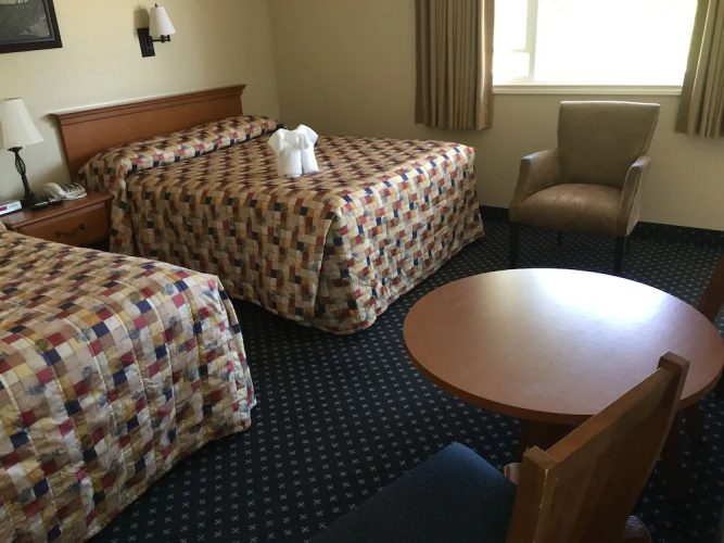 Cairns Motel