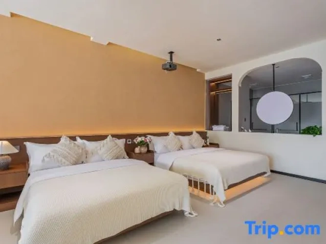 Deluxe Twin Suite