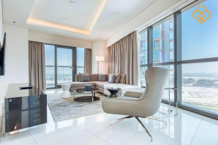 Keysplease 5* 2 B/R Apt, Damac Paramount Residence