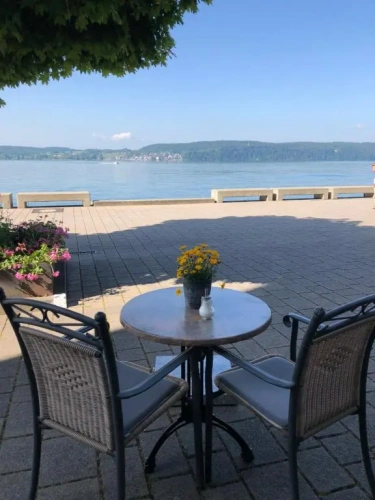 Standard Single room with lake view