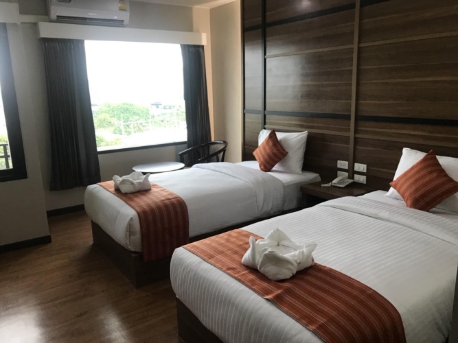 Standard Twin room