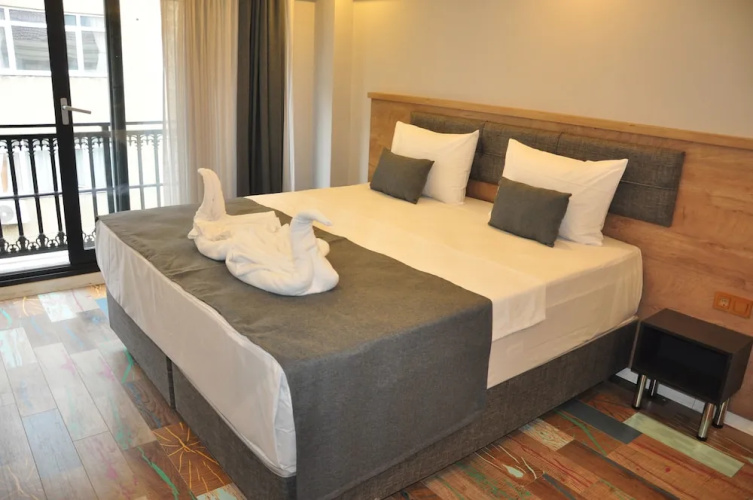 Check in Hotel