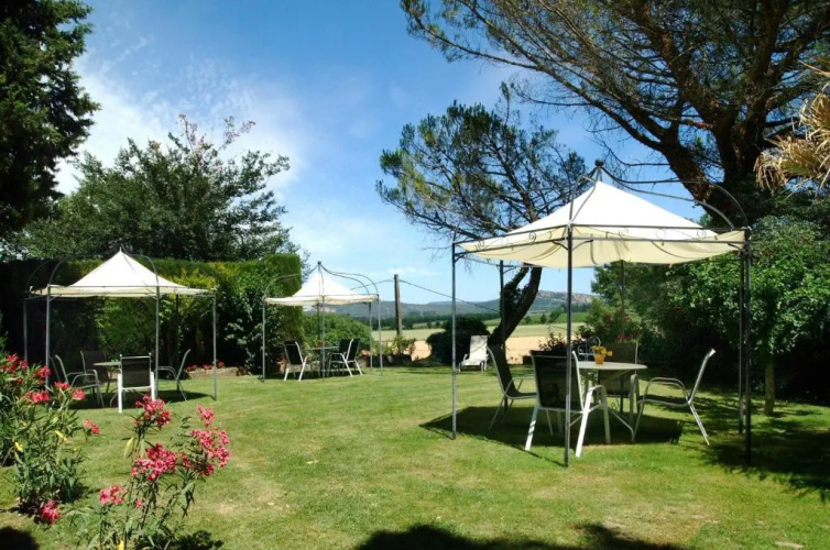 Bastide le Luget
