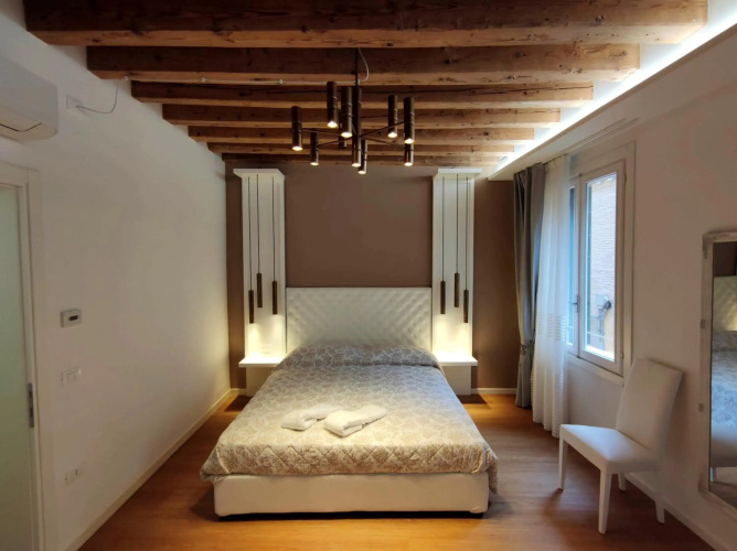 Deluxe 3 Bedrooom Flat in Rialto