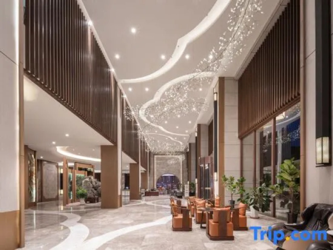 Inzone Garland Hotel