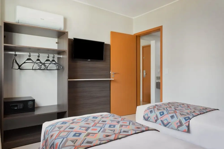 Luxury Twin room