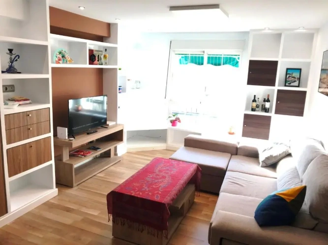 3 Bedrooms Apartment