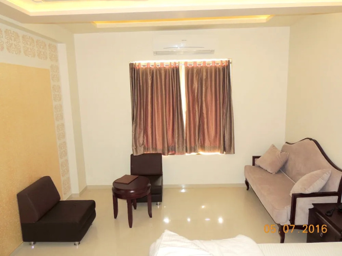 Hotel Darshan