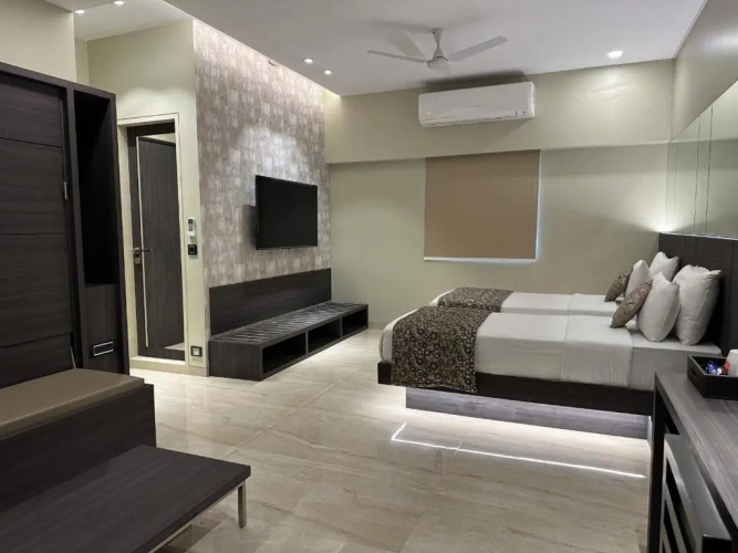 Standard Club room