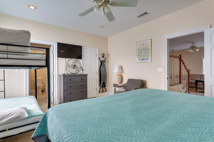 Guest rooms