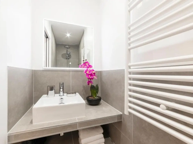 3 Bedrooms Double Apartment