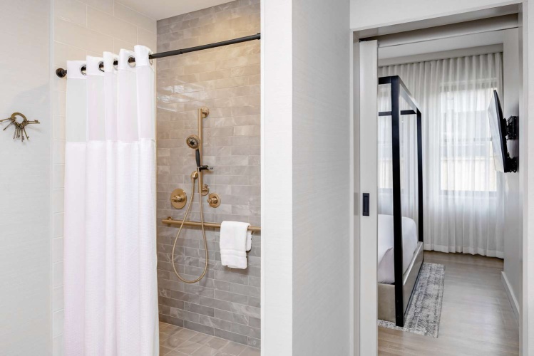 Hotel Fort Des Moines, Curio Collection by Hilton photo 11