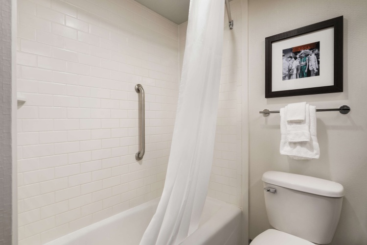 Hampton Inn New Orleans-St. Charles Ave./Garden District photo 10