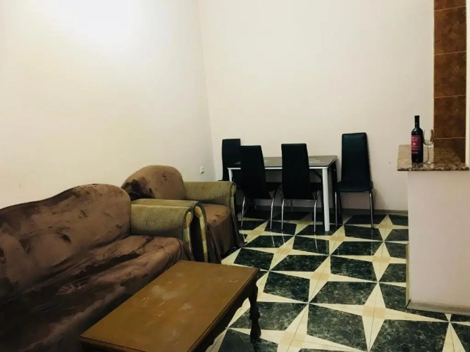 APARTMENT-68