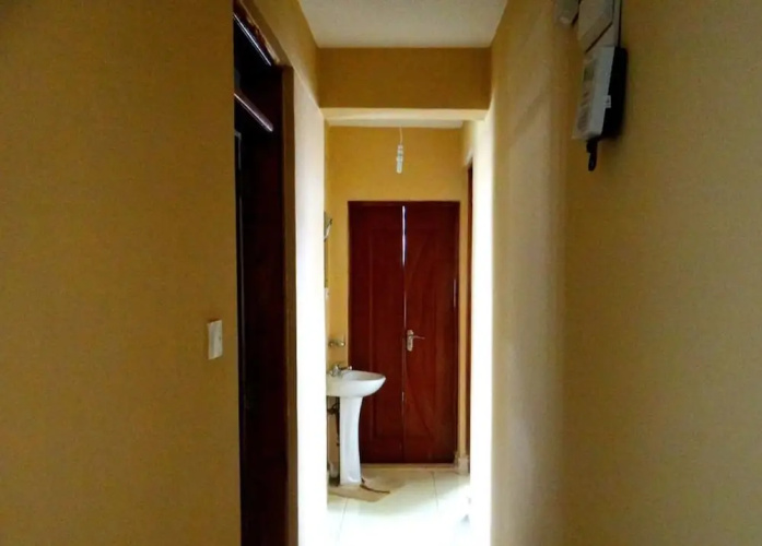 Ridge Apartments