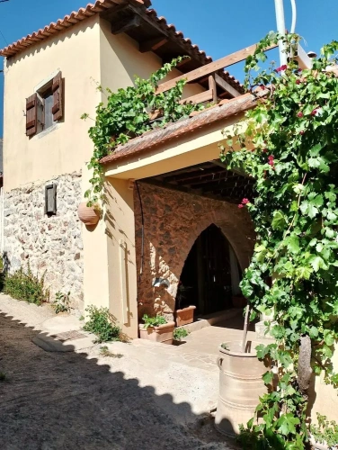 Comfort Cottage with mountain view