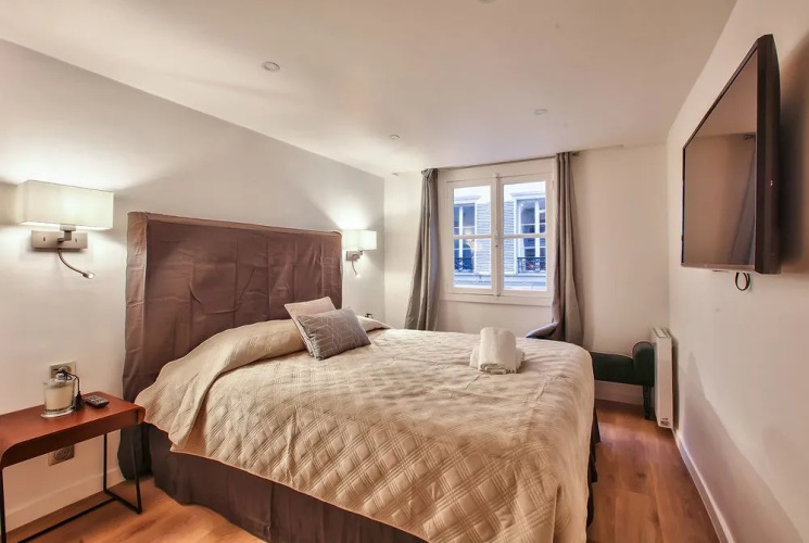 62 - Luxury Flat Champs-Elysées 1G