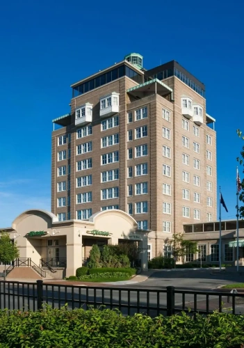 Standard Quadruple room with city view