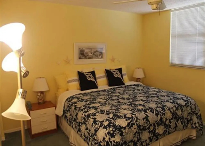 3 Bedroom Oceanfront Luxury Condo - Sand Dollar Iii, 404