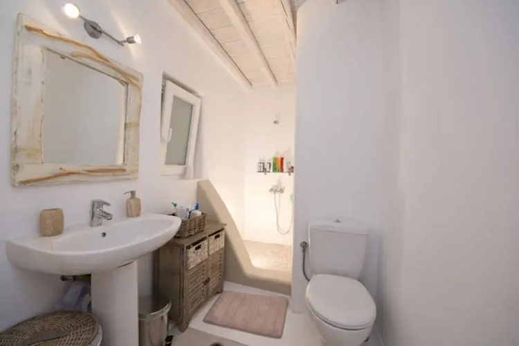 Ornos Suites