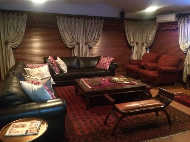 Hippo River Lodge