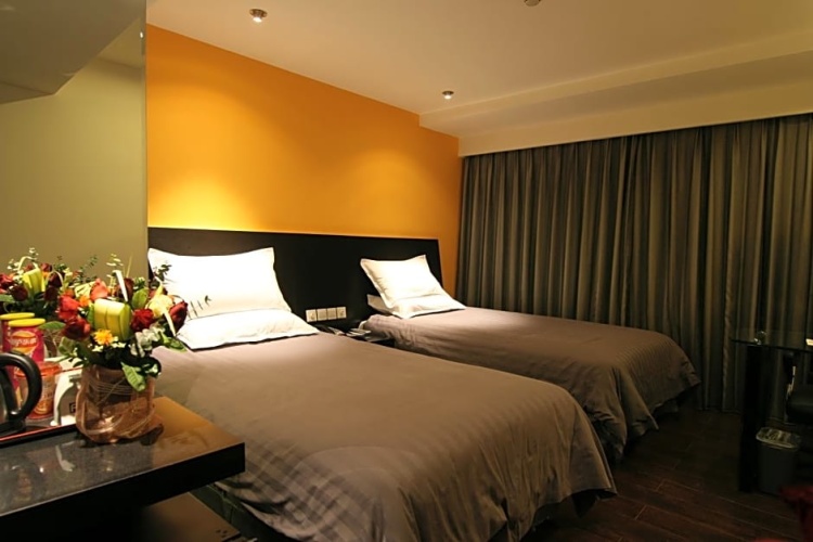 Classic Twin room