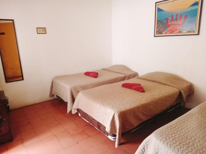 Economy Triple room