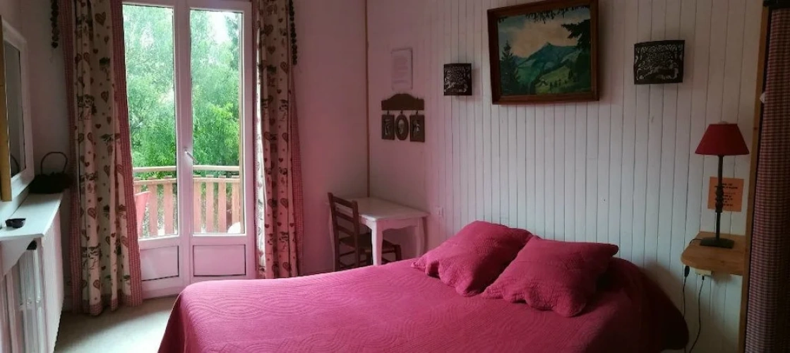 Standard Double room with balcony and with mountain view
