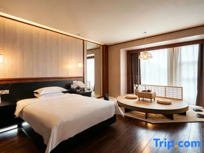 2 Bedrooms Standard Double Family room