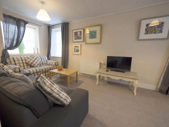 The Gallery Flat, 4 Tannage Brae