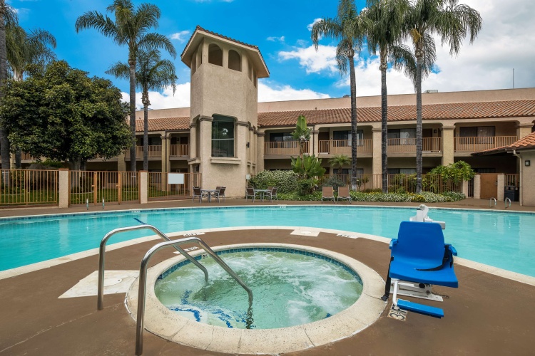 Best Western Diamond Bar Hotel & Suites photo 14