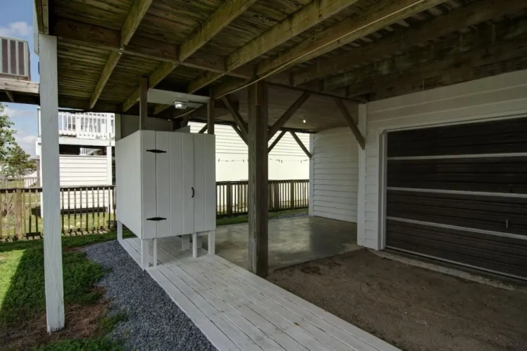 3 Bedrooms Cottage