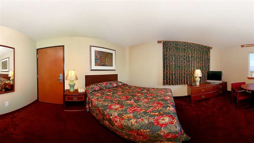Rodeway Inn North