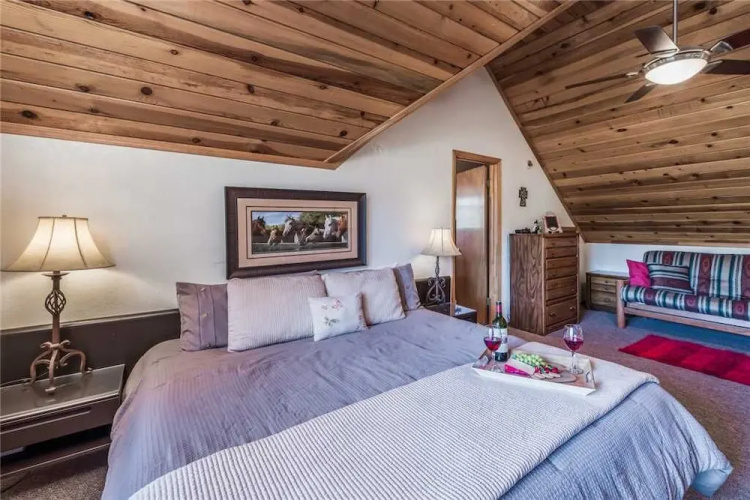 Breakaway Cabin - Three Bedroom Cabin