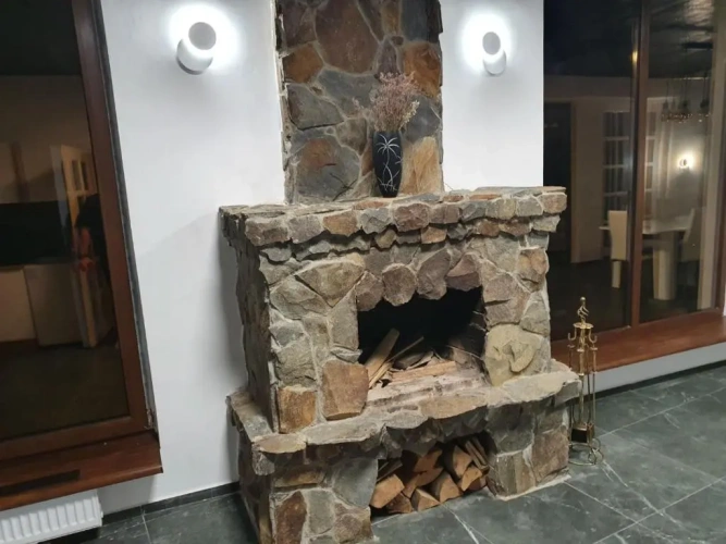 2 Bedrooms Cottage