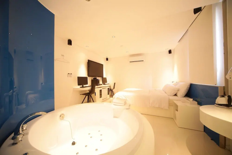 Jongno Hotel Pop Leeds Premier