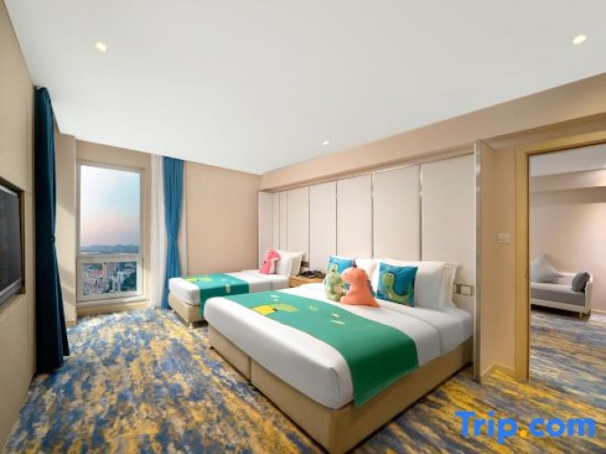 Triple Family Suite
