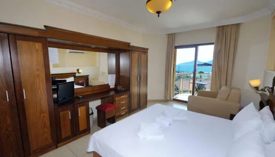 Standard room with garden view